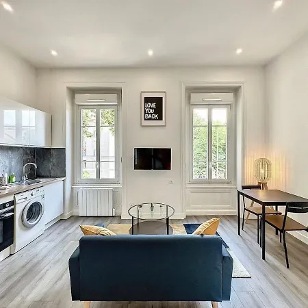 Appartement Confortable Lyon Part Dieu Felix 1 Exterior photo